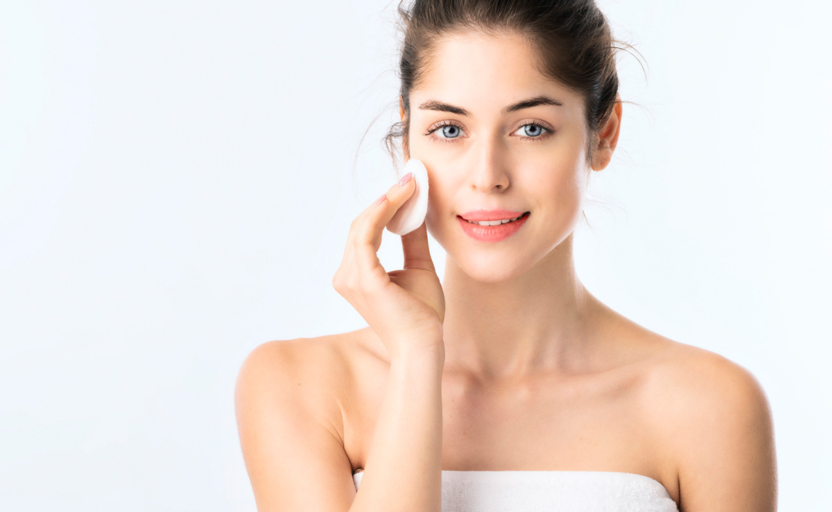 5 Ways To Take Care Of Your Skin Post Holi Celebrations