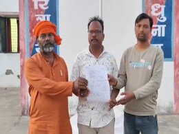 Koriya News: धर्म परिवर्तन का मामला आया सामने, पांच आरोपी गिरफ्तार, तीन महिलाएं भी शामिल Koriya News: धर्म परिवर्तन का मामला आया सामने, पांच आरोपी गिरफ्तार, तीन महिलाएं भी शामिल