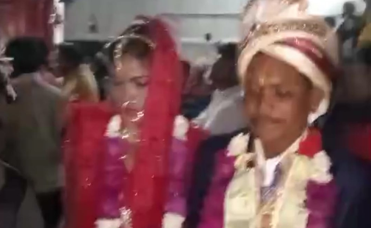 Shivpuri: शादी के एक दिन बाद लुटेरी दुल्हन पैसे-गहने लेकर हुई फरार, दुल्हा आधी रात पहुंचा थाने