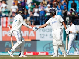 IND vs ENG 5th Test: दूसरे दिन का खेल खत्म, भारत ने ली 255 रनों की बढ़त, रोहित-गिल ने जड़े शतक IND vs ENG 5th Test: दूसरे दिन का खेल खत्म, भारत ने ली 255 रनों की बढ़त, रोहित-गिल ने जड़े शतक