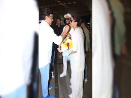 Parents-To-Be Deepika Padukone And Ranveer Singh Surprised With Flowers From Fan At Airport. Watch Parents-To-Be Deepika Padukone And Ranveer Singh Surprised With Flowers From Fan At Airport. Watch