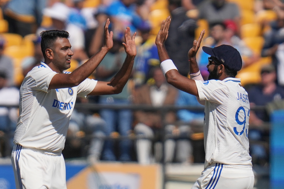 IND Vs ENG Test Series भारत के नाम,  पांचवे टेस्ट में इंग्लैंड को पारी और 64 रन से हराया, अश्विन का पंजा