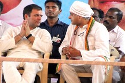 Rahul Gandhi, Shashi Tharoor On Congress' 1st List Of 39 Lok Sabha Candidates Rahul Gandhi, Shashi Tharoor On Congress' 1st List Of 39 Lok Sabha Candidates