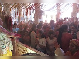 Holi Special: राजस्थान के 263 साल पुराने गंगश्यामजी मंदिर में 40 दिन होती है होली, 1818 से चली आ रही परंपरा Holi Special: राजस्थान के 263 साल पुराने गंगश्यामजी मंदिर में 40 दिन होती है होली, 1818 से चली आ रही परंपरा