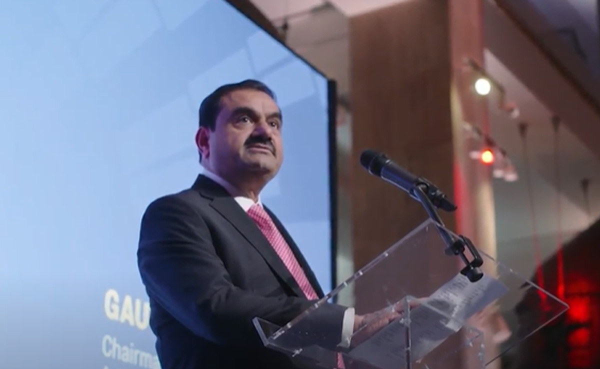 "अदाणी ग्रीन एनर्जी गैलरी सोचने पर मजबूर करती है...", लंदन साइंस म्यूज़ियम में बोले गौतम अदाणी