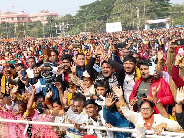 लोकसभा चुनाव 2024: राजनीतिक दलों में हलचल के बीच 102 सीटों के लिए नामांकन प्रक्रिया शुरू