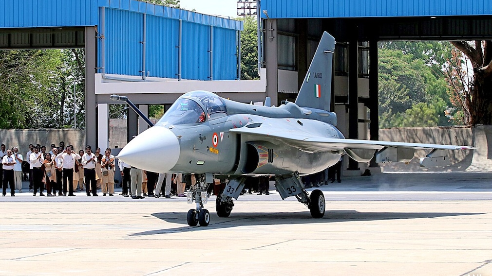 Saga Of Tejas - Fighter Jet That Will Replace The Mighty MiG-21