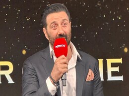 NDTV Indian of The Year Awards 2023-24: 'ये अवार्ड खुश रहने वालों के लिए है', एंटरटेनर ऑफ द इयर मिलने पर बोले सनी देओल NDTV Indian of The Year Awards 2023-24: 'ये अवार्ड खुश रहने वालों के लिए है', एंटरटेनर ऑफ द इयर मिलने पर बोले सनी देओल