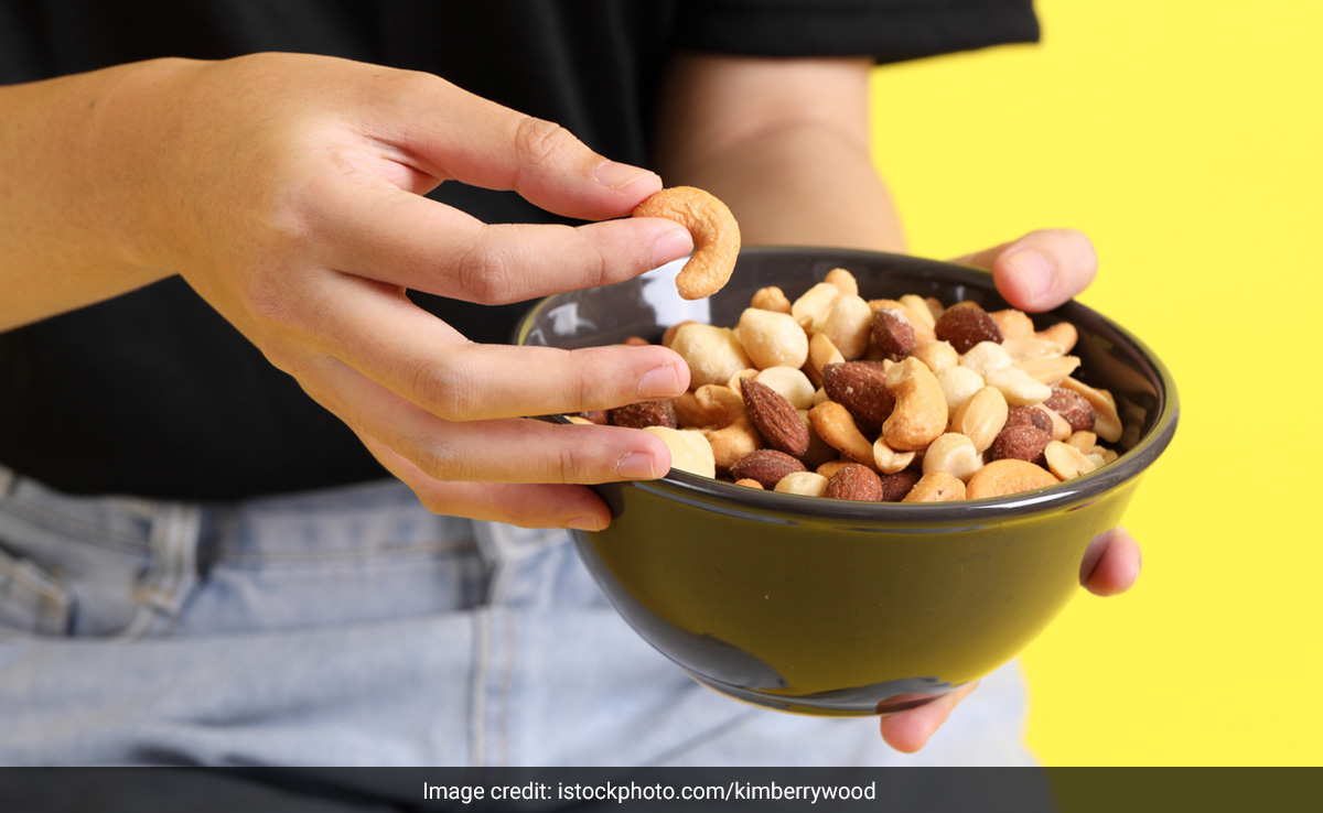Weight Loss Mistakes: वजन घटाते समय भूलकर भी न करें गलती, हो जाएगा बड़ा नुकसान, डाइटीशियन ने दी ये सलाह
