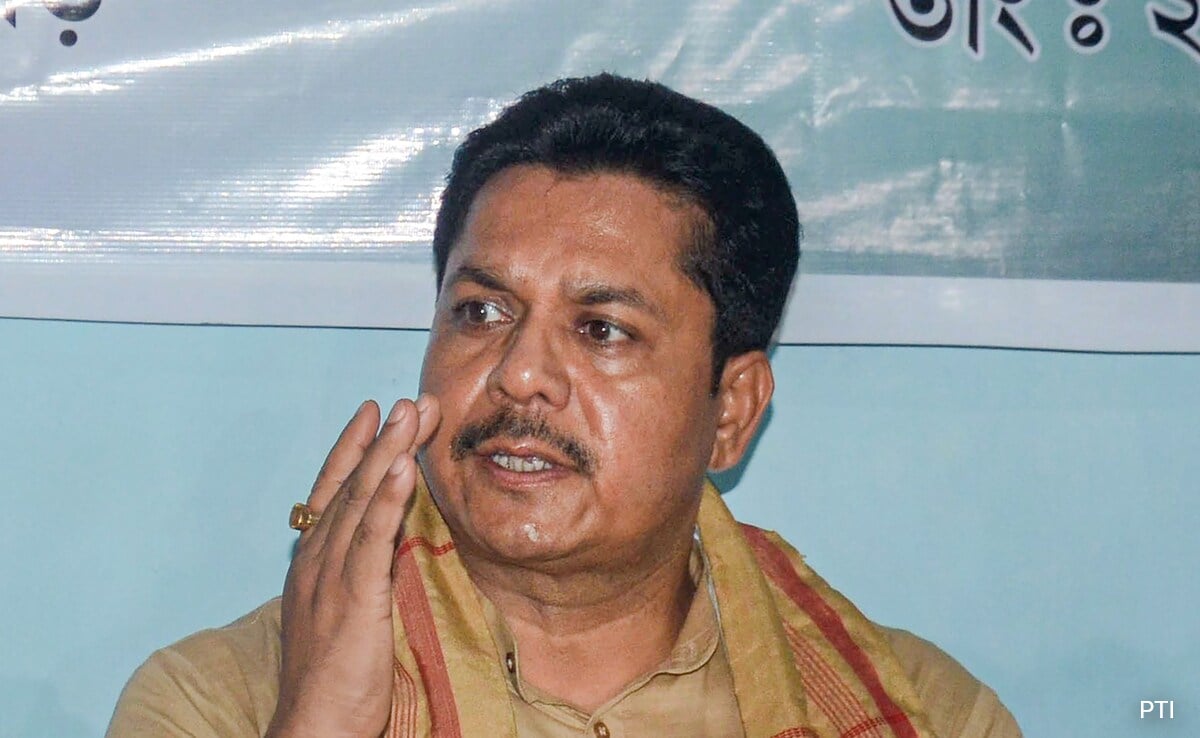 असम कांग्रेस के लिए राहत की खबर, भूपेन बोरा ने पार्टी से वापस लिया इस्तीफा, हिमंता ने दिया था बीजेपी में ऑफर