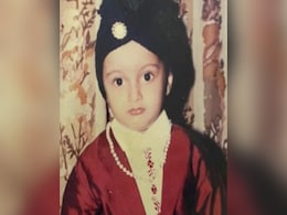 यूट्यूब से की शुरुआत पहली फिल्म सुपर फ्लॉप, फिर 20 मिनट में किया ऐसा कमाल आलिया, कियारा, दीपिका को छोड़ा पीछे...पहचाना क्या? यूट्यूब से की शुरुआत पहली फिल्म सुपर फ्लॉप, फिर 20 मिनट में किया ऐसा कमाल आलिया, कियारा, दीपिका को छोड़ा पीछे...पहचाना क्या?
