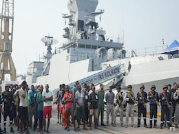 27 Pakistanis, 30 Iranians Among 102 Rescued In Anti-Piracy Ops: Navy 27 Pakistanis, 30 Iranians Among 102 Rescued In Anti-Piracy Ops: Navy