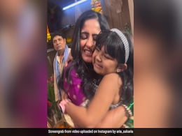 GHKKPM: सई और सवि का हुआ मिलन, गुम हैं किसी के प्यार में के फैंस बोले- नए ट्रैक में... GHKKPM: सई और सवि का हुआ मिलन, गुम हैं किसी के प्यार में के फैंस बोले- नए ट्रैक में...