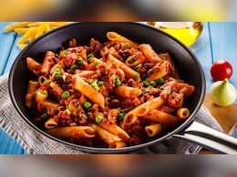 World Pasta Day 2025: 25 अक्टूबर को मनाया जाता है वर्ल्ड पास्ता डे, जानिए कैसे इस इटालियन डिश को मिला इंडियन ट्विस्ट World Pasta Day 2025: 25 अक्टूबर को मनाया जाता है वर्ल्ड पास्ता डे, जानिए कैसे इस इटालियन डिश को मिला इंडियन ट्विस्ट