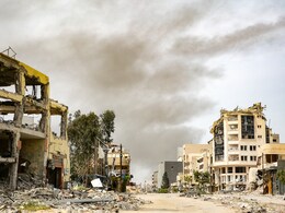 Battles Rages Near Gaza Hospital Amid Tensions Between US-Israel Tensions Battles Rages Near Gaza Hospital Amid Tensions Between US-Israel Tensions