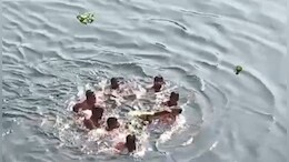 एका मित्राची मस्ती दुसऱ्या मित्राच्या जीवावर बेतली