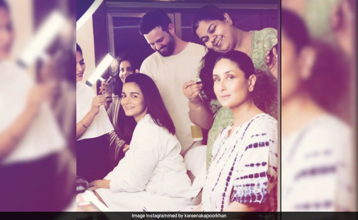 To Birthday Girl Alia Bhatt, Big Love From Kareena And Other Kapoors