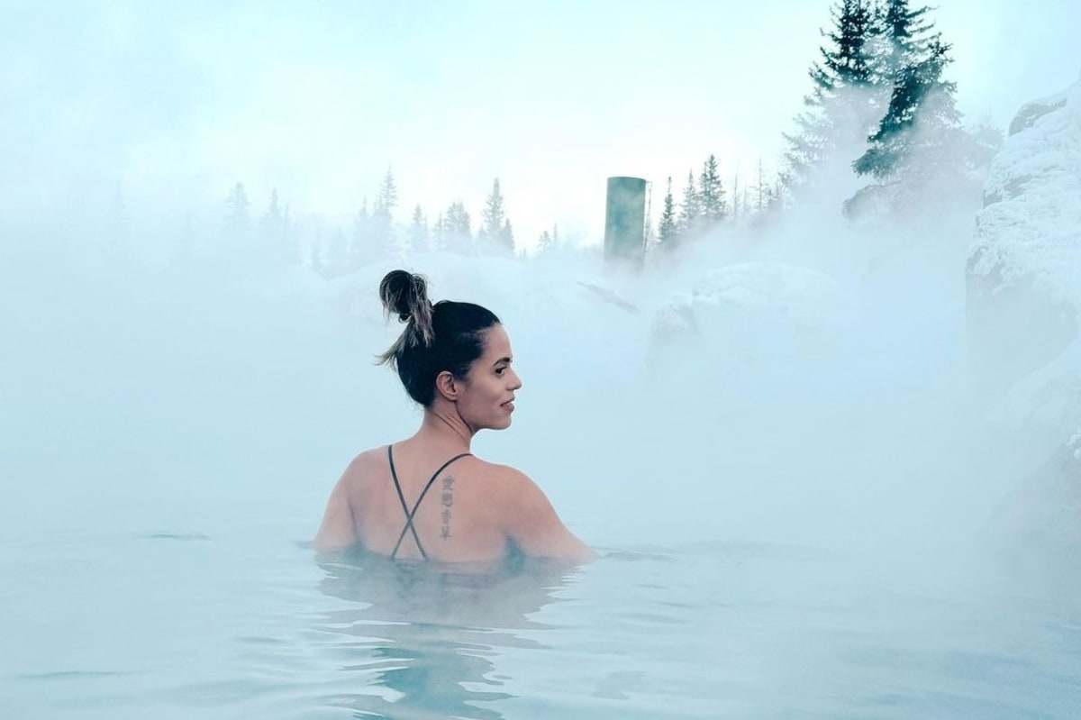 Aakriti Rana's Chilling Adventure: Experiencing Chena Hot Springs at -30 Degrees