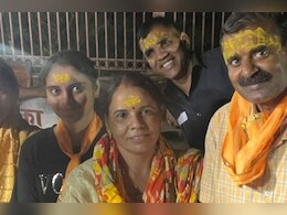 होली पर गिरिराज महाराज की परिक्रमा करने पहुंची सीएम भजनलाल की पत्नी गीता शर्मा, मांगी मिशन 25 की सफलता