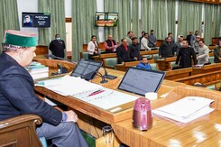 Himachal Pradesh: Three Independent MLAs supporting Himachal Chief Minister Resign Himachal Pradesh: Three Independent MLAs supporting Himachal Chief Minister Resign