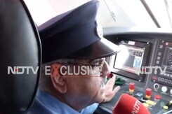 कुछ ही घंटों में एमपी से दिल्ली! वंदे भारत ट्रेन में और क्या खास? कुछ ही घंटों में एमपी से दिल्ली! वंदे भारत ट्रेन में और क्या खास?