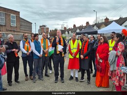 Watch: Car Rally In UK To Show 'Unwavering Support' For PM Modi For Lok Sabha Polls Watch: Car Rally In UK To Show 'Unwavering Support' For PM Modi For Lok Sabha Polls