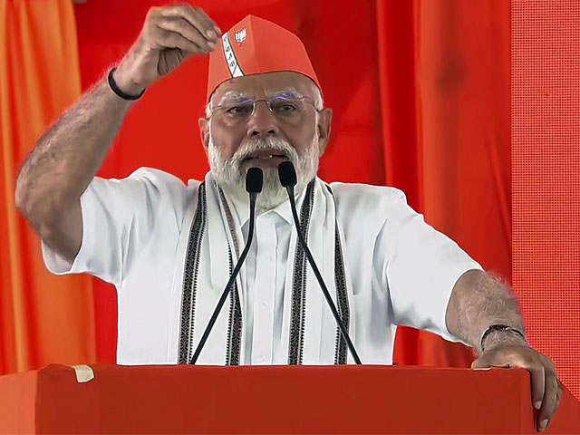 PM's "140 Crore People" Reply To Lalu Yadav's "Modi Has No Family" Swipe