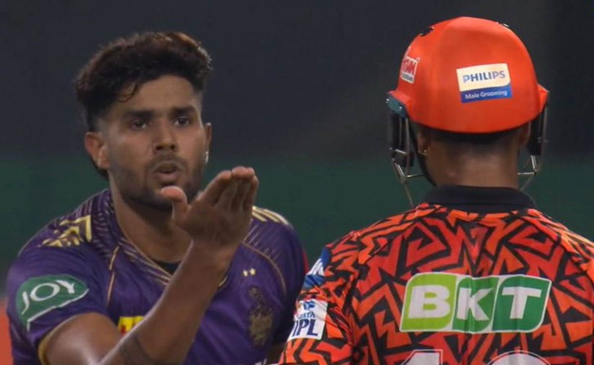 Harshit Rana: मय़ंक अग्रवाल को फ्लाइंग किस देना हर्षित राणा को पड़ा महंगा, सुनाई गई ये सजा