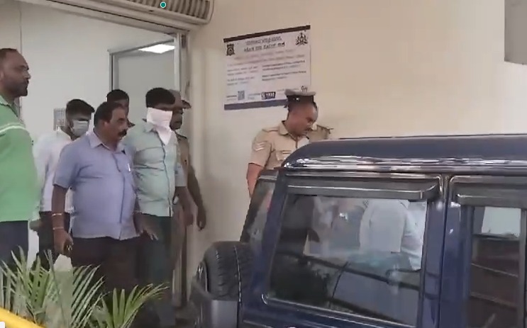 3 Arrested For Raising “Pakistan Zindabad” Slogans Outside Karnataka Assembly 3 Arrested For Raising “Pakistan Zindabad” Slogans Outside Karnataka Assembly