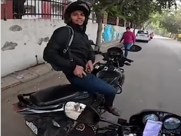 खुद की बाइक होते हुए भी बुक कर डाली Rapido, वजह जान लोगों ने ली मौज, कहा- वाह क्या दिमाग लगाया है खुद की बाइक होते हुए भी बुक कर डाली Rapido, वजह जान लोगों ने ली मौज, कहा- वाह क्या दिमाग लगाया है