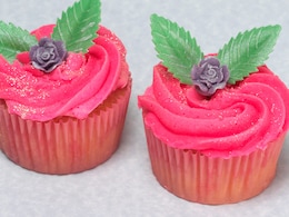 5 Neon-Coloured Snack Ideas To Steal The Show At Any Party 5 Neon-Coloured Snack Ideas To Steal The Show At Any Party