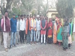 Panna News: पुलिस की पिटाई के बाद आदिवासियों ने लगाई गुहार! फिर सांसद ने DFO को लगाई फटकार Panna News: पुलिस की पिटाई के बाद आदिवासियों ने लगाई गुहार! फिर सांसद ने DFO को लगाई फटकार