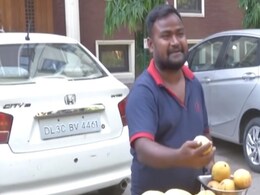 थियेटर में पापड़ बेचता था ये एक्टर, इंडस्ट्री के बड़े स्टार्स के साथ किया काम, अब रेहड़ी लगाने को हुआ मजबूर थियेटर में पापड़ बेचता था ये एक्टर, इंडस्ट्री के बड़े स्टार्स के साथ किया काम, अब रेहड़ी लगाने को हुआ मजबूर