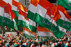 MP Congress Candidate List: दिग्गज हुए दूर,नए चेहरे चमके कांग्रेस की मजबूरी या रणनीति? MP Congress Candidate List: दिग्गज हुए दूर,नए चेहरे चमके कांग्रेस की मजबूरी या रणनीति?
