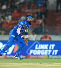 'Behave': Ex-India Star Schools Crowd As Pandya Comes For Toss. Watch