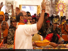 "Rangotsav At Ram Mandir": Devotees Celebrate Holi At Ayodhya Temple "Rangotsav At Ram Mandir": Devotees Celebrate Holi At Ayodhya Temple