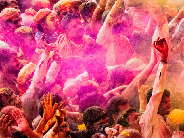 Holi Wishes 2024: 'गुझिया की तरह हमेशा मीठी रहे आपकी बोली...' होली पर दोस्तों को भेजें दिल को छू लेने वाले ये मैसेज