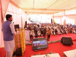 रक्षा मंत्री के बेटे ने एक सप्ताह में बनाए 50,000 से ज्यादा 'विकसित भारत एम्बेसडर', पीएम मोदी ने ट्वीट कर की तारीफ रक्षा मंत्री के बेटे ने एक सप्ताह में बनाए 50,000 से ज्यादा 'विकसित भारत एम्बेसडर', पीएम मोदी ने ट्वीट कर की तारीफ