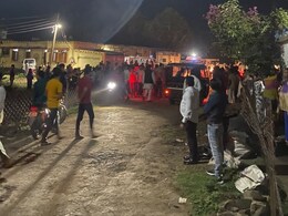 Raisen Accident: मातम में बदली शादी ! बेकाबू ट्राले ने बारातियों को कुचला, 5 की दर्दनाक मौत Raisen Accident: मातम में बदली शादी ! बेकाबू ट्राले ने बारातियों को कुचला, 5 की दर्दनाक मौत