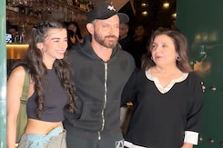 Hrithik Roshan-Saba Azad At Farah Khan's Party For Ed Sheeran Hrithik Roshan-Saba Azad At Farah Khan's Party For Ed Sheeran