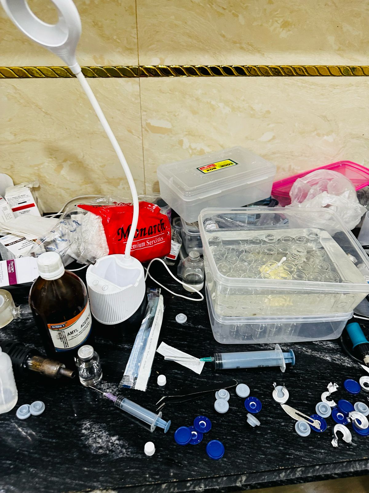 Rs 100 Fungus Medicine Sold As Rs 2 Lakh Cancer Injections By Delhi Gang Rs 100 Fungus Medicine Sold As Rs 2 Lakh Cancer Injections By Delhi Gang