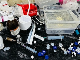 Rs 100 Fungus Medicine Sold As Rs 2 Lakh Cancer Injections By Delhi Gang Rs 100 Fungus Medicine Sold As Rs 2 Lakh Cancer Injections By Delhi Gang