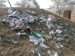 Chhattisgarh News : धमतरी में खुलेआम फेंका जा रहा Medical Waste, जिम्मेदार कौन? 