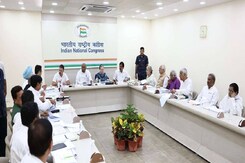 Lok Sabha Election 2024: तो क्या दिग्गज दिलाएंगे जीत? समझिए क्या है कांग्रेस का प्लान Lok Sabha Election 2024: तो क्या दिग्गज दिलाएंगे जीत? समझिए क्या है कांग्रेस का प्लान