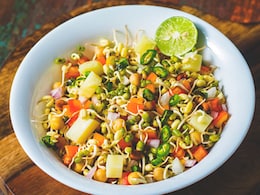 सुबह की जल्दी में नहीं कर पाते नाश्ता, तो न्यूट्रिशनिष्ट ने बताई एक हाई प्रोटीन रेसिपी, चलते फिरते करें ब्रेकफास्ट सुबह की जल्दी में नहीं कर पाते नाश्ता, तो न्यूट्रिशनिष्ट ने बताई एक हाई प्रोटीन रेसिपी, चलते फिरते करें ब्रेकफास्ट