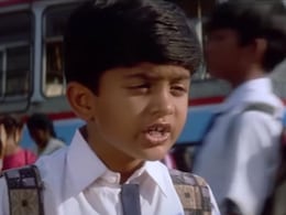 सूर्यवंशम के भानुप्रताप को जहर वाली खीर खिलाने वाला सोनू अब है 33 साल का गबरू जवान, बदला लुक देख बिग बी भी नहीं पहचान पाएंगे सूर्यवंशम के भानुप्रताप को जहर वाली खीर खिलाने वाला सोनू अब है 33 साल का गबरू जवान, बदला लुक देख बिग बी भी नहीं पहचान पाएंगे