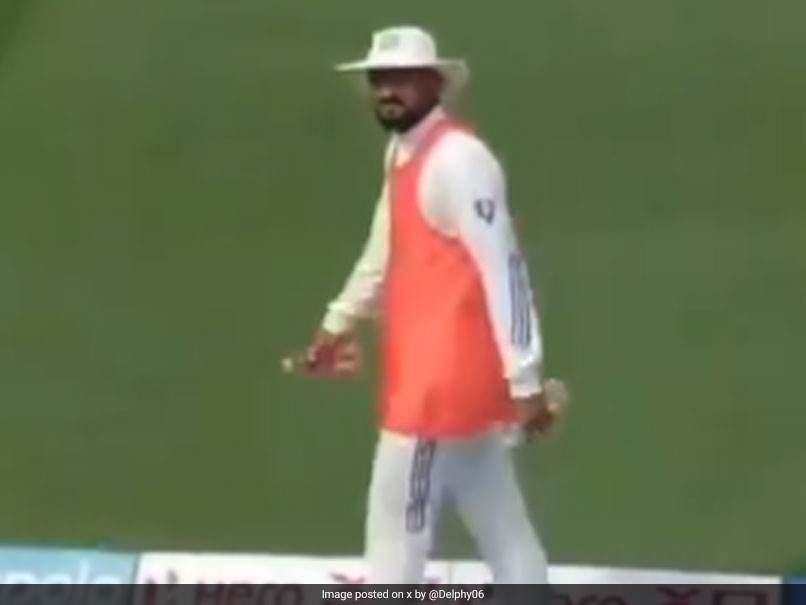 Watch: On Fan's "<i>Pyaas Laga Hai</i>" Request, India Star's Gesture Wins Over Internet