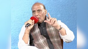 आसनसोल से पहले पवन सिंह को मिला टिकट फिर बीजेपी ने क्यों बदला उम्मीदवार