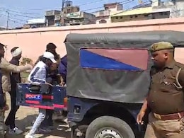 Class 10 Students Arrive At This UP Exam Centre With Iron Chains, Detained Class 10 Students Arrive At This UP Exam Centre With Iron Chains, Detained