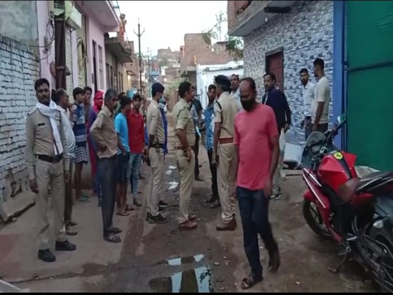 Crime News: संदूक में बंद मिली रिटायर्ड होमगार्ड की लाश, ग्वालियर पुलिस मर्डर मिस्ट्री सुलझाने में उलझी